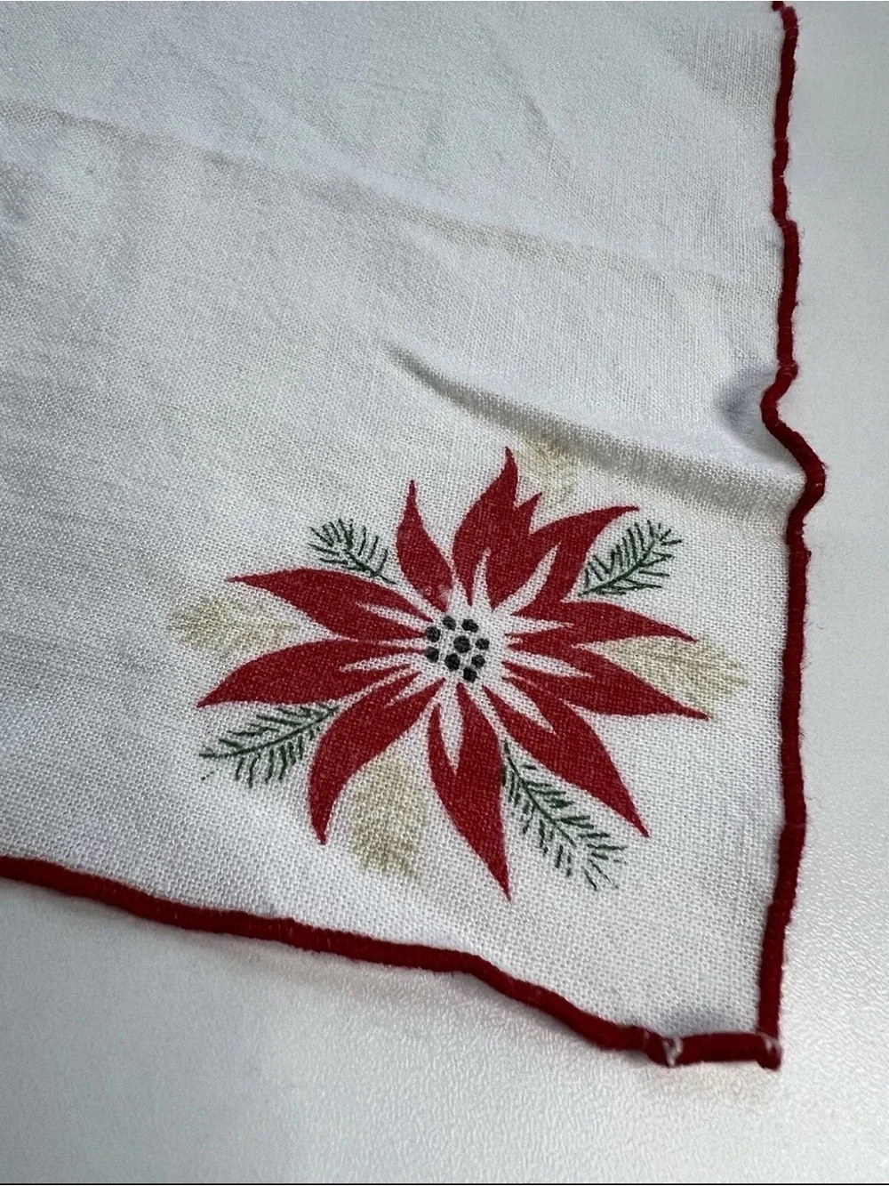 Vintage Poinsettia Flower Red White Cotton Floral Women’s Hankerchief 9” X 9”